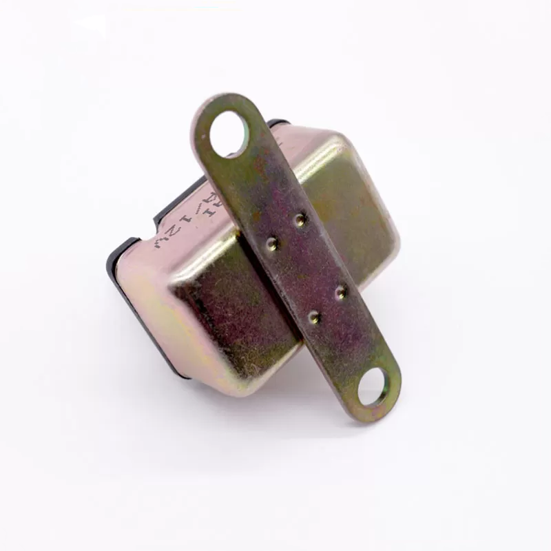 Automatic Reset Stud Type Circuit Breaker