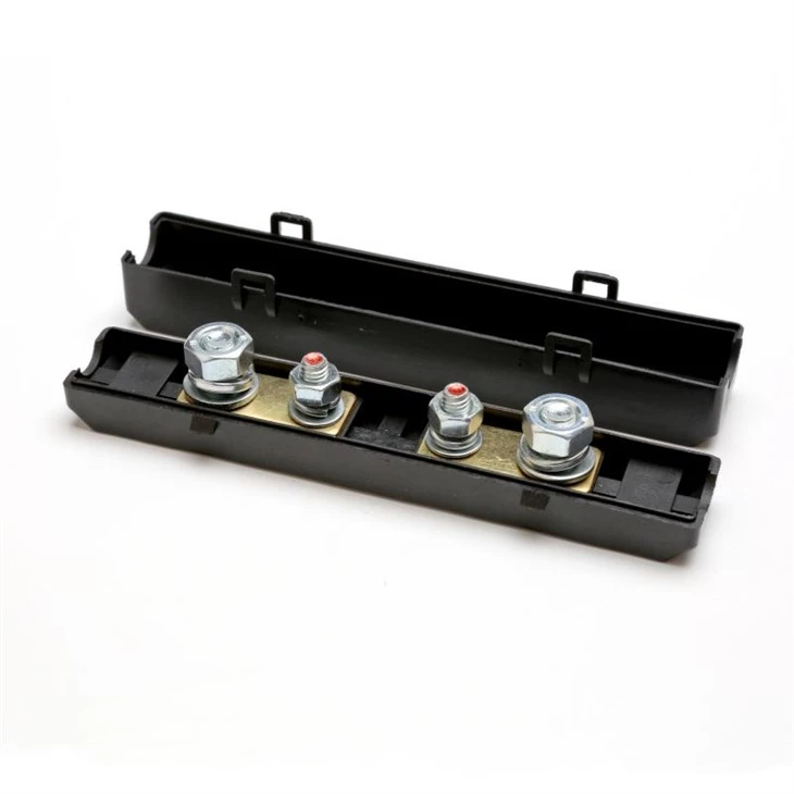 bolt on fuse block